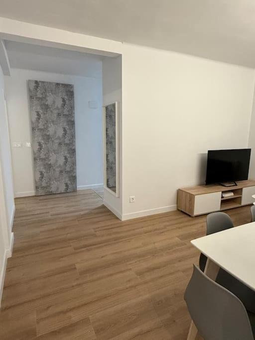 Vivienda Renovada Y Centrica *